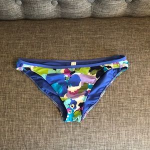 Bikini bottoms